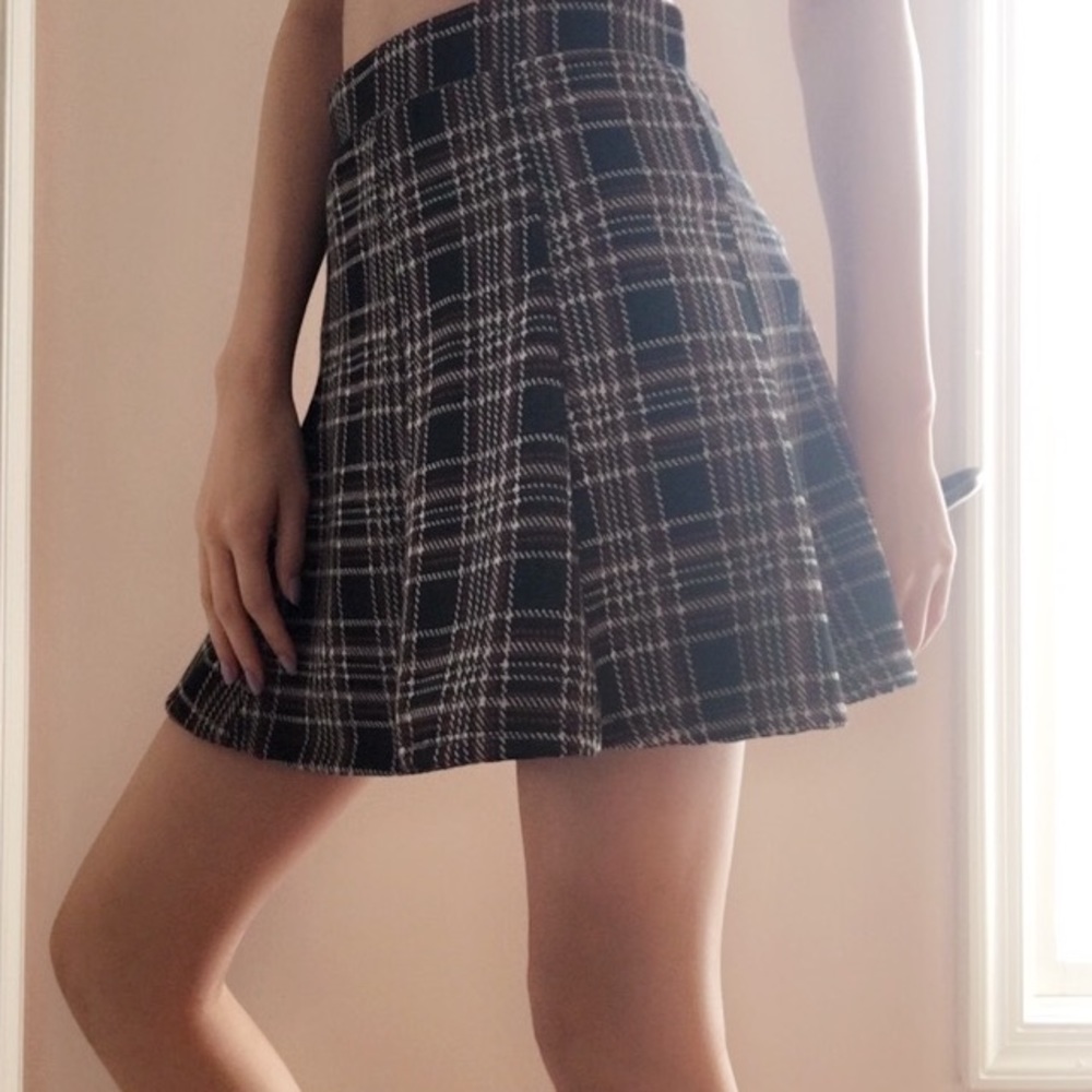 Forever 21- Pleated Plaid Skater Skirt